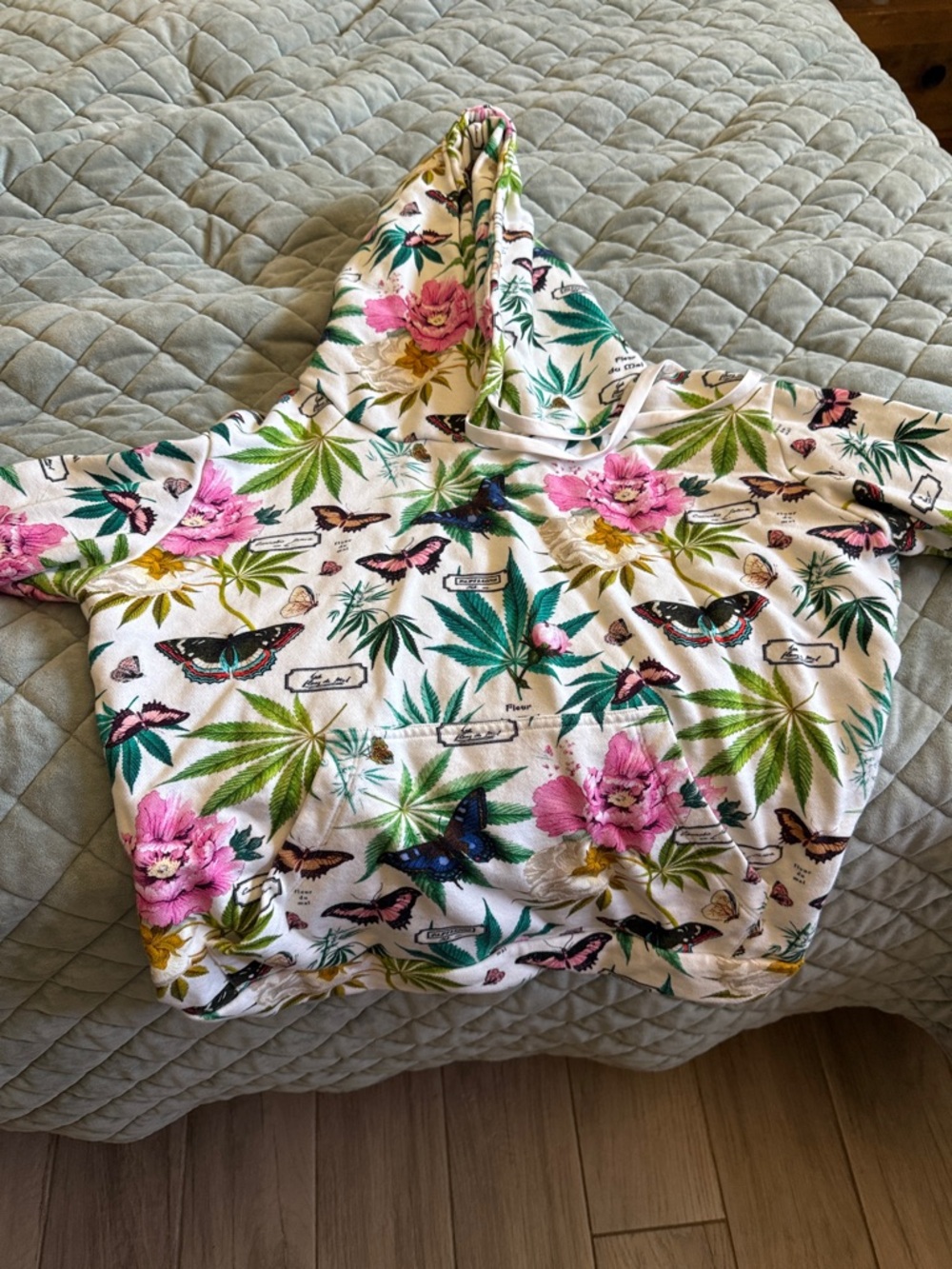 NWOT Fleur du mal Hoodie size xs